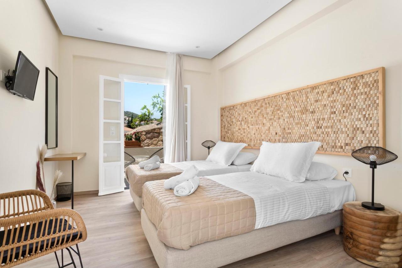 Ethereal Stay Spetses Town Екстер'єр фото