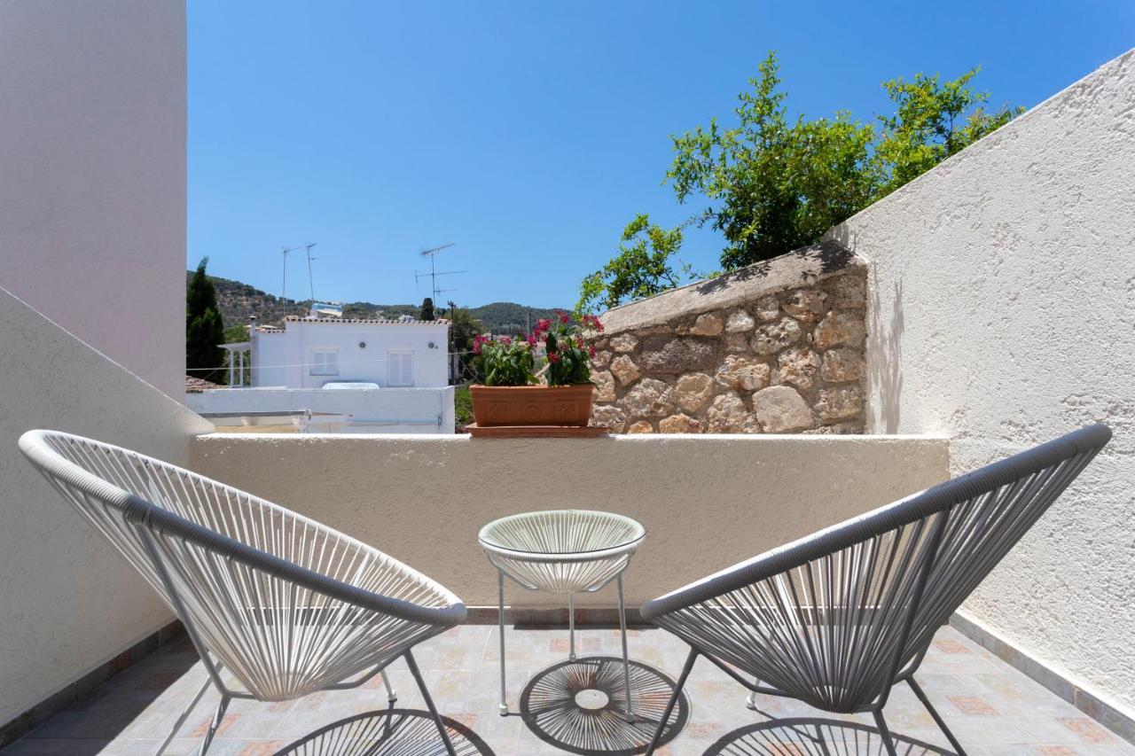 Ethereal Stay Spetses Town Екстер'єр фото